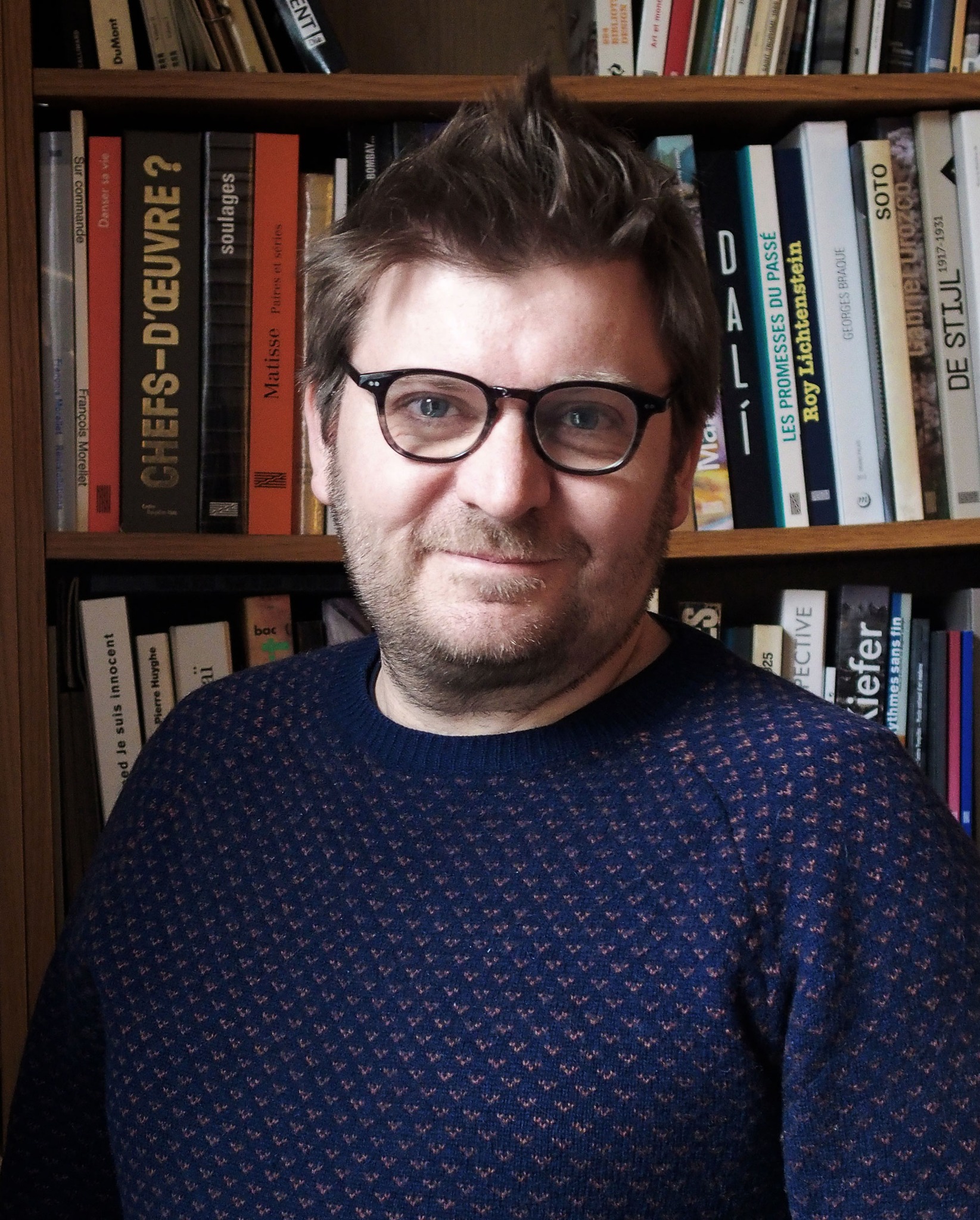 Portrait de Sylvain Levey, auteur associé du Festival Confluences 2026
